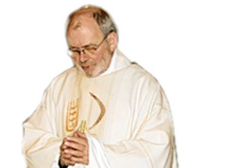 Seit 25 Jahren aktiv: Pastor Dieter Telorac (Mitte) feiert silbernes Priesterjubiläum. Foto: Jagodzinska 
